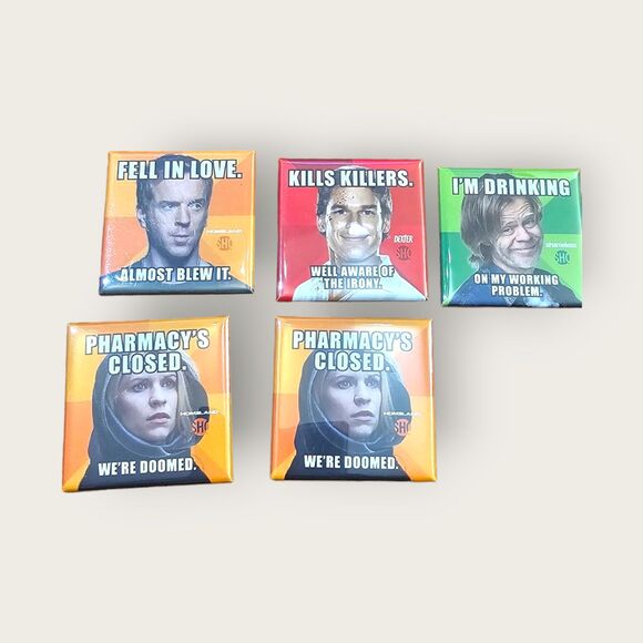 Bundle of Showtime buttons - Picture 1 of 2